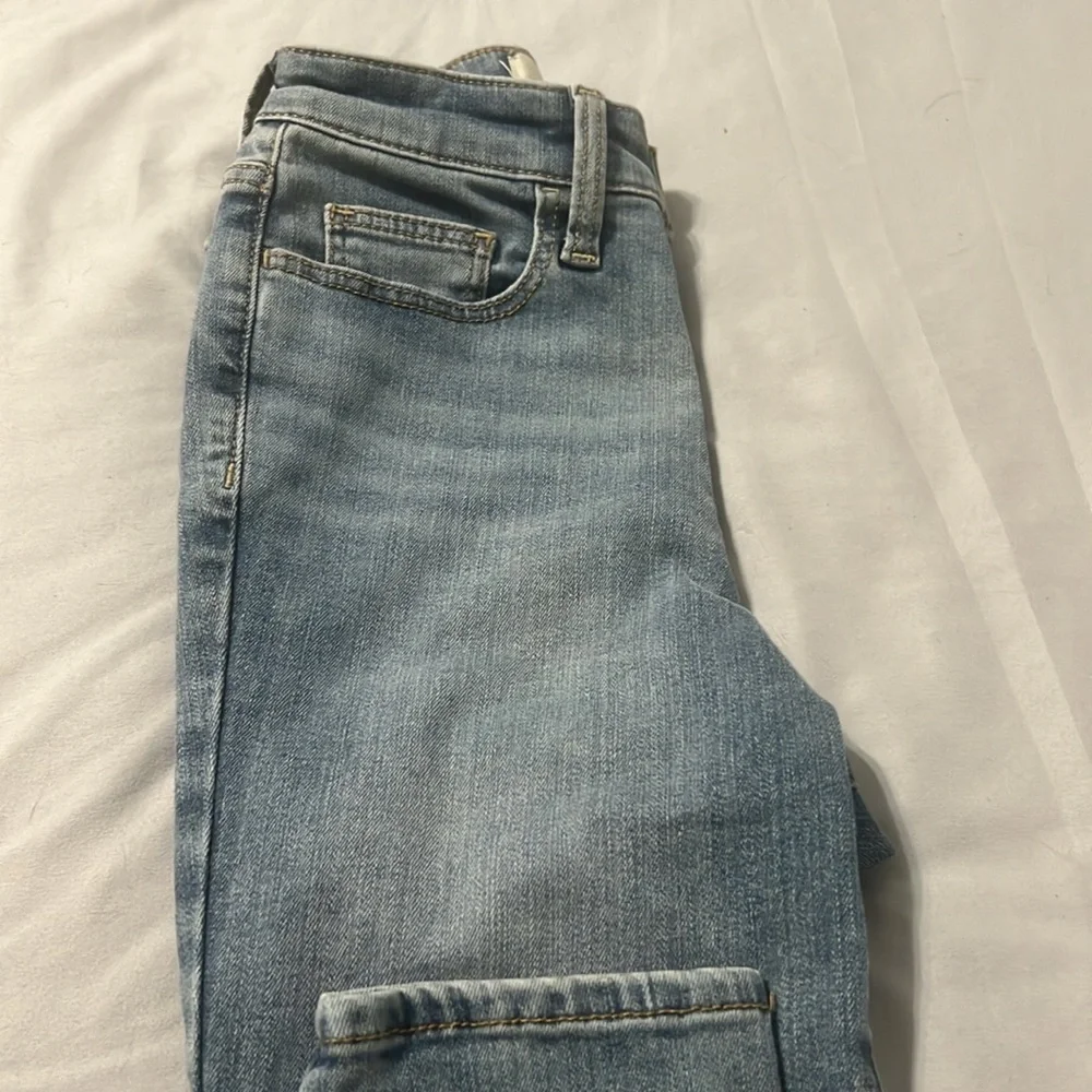 Jeans - Picture 2 of 4